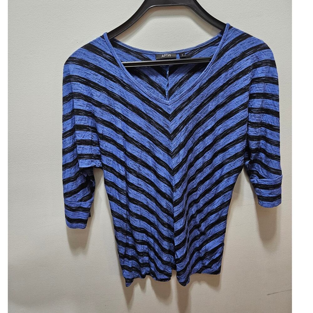 Apt 9 Blue Black Chevron Striped V Neck Top Small 3/4 Sleeve - Picture 9 of 9